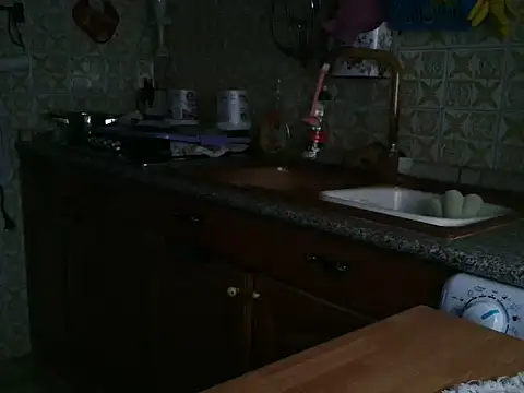 VeneRed online show from September 27, 6:51 am