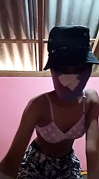 Snapshot of Naduni66 chatting on March 6, 3:02 am Naduni66 online show from March 6, 3:02 am