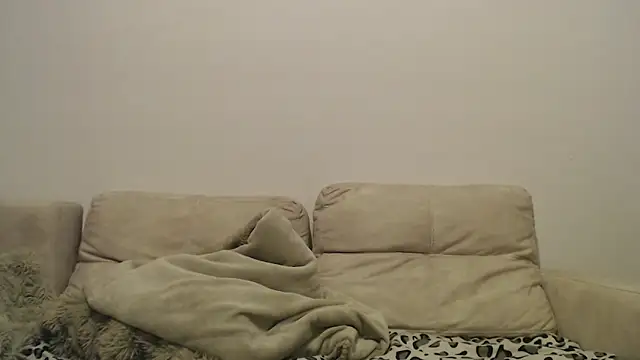 Snapshot of TiffanyPeretz chatting on June 5, 7:08 pm TiffanyPeretz online show from June 5, 7:08 pm