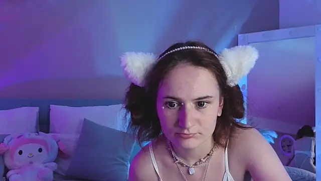 L1ittle kitty  online show from July 6, 5:48 am