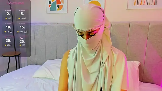 Snapshot of rawiya chatting on March 11, 11:44 am rawiya online show from March 11, 11:44 am