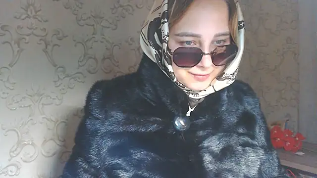 DolphinDreams online show from July 15, 1:33 am