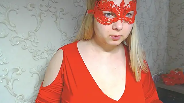 DolphinDreams online show from July 17, 6:20 am