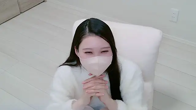 yuki room online show from April 1, 12:06 pm