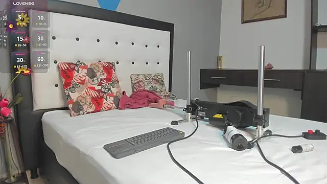 valeria hurtado online show from February 27, 2:21 am