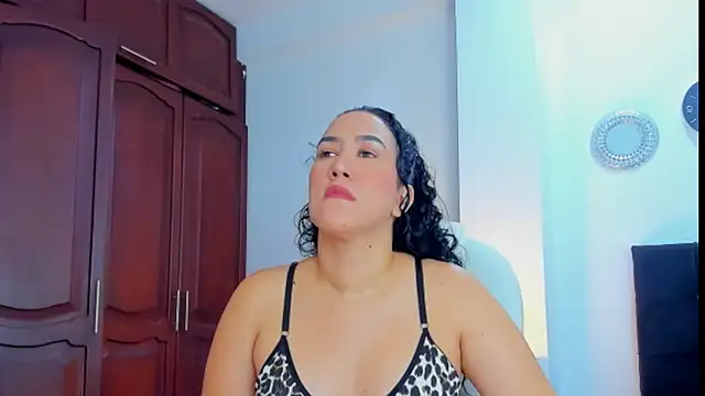 kathyajhonss online show from March 1, 11:04 pm