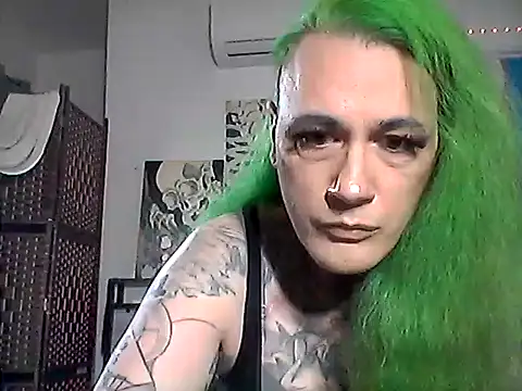 Snapshot of yourtransmanfantasy chatting on March 2, 12:09 am yourtransmanfantasy online show from March 2, 12:09 am