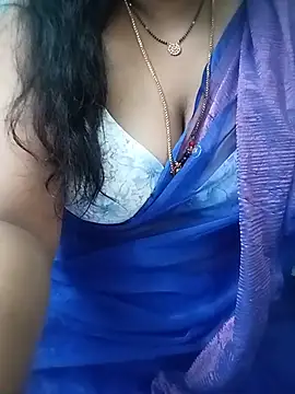 Snapshot of your-sameera chatting on July 11, 4:48 am your-sameera online show from July 11, 4:48 am