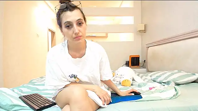 Iren online show from February 3, 3:37 am