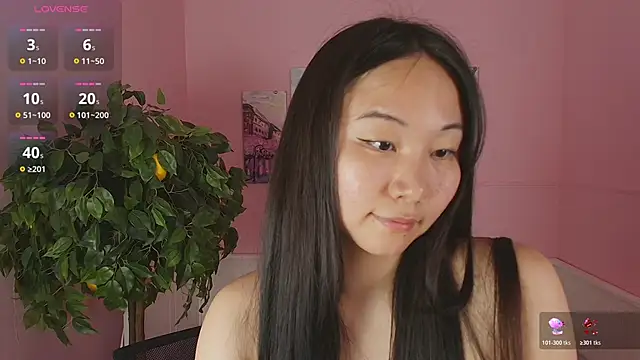 Snapshot of Inari_Okami_ chatting on June 4, 2:23 pm Inari Okami online show from June 4, 2:23 pm