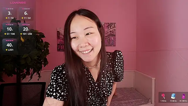 Snapshot of Inari_Okami_ chatting on June 11, 3:43 pm Inari Okami online show from June 11, 3:43 pm