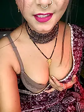 Snapshot of Diamond_queeen chatting on January 25, 8:31 pm Diamond queeen online show from January 25, 8:31 pm