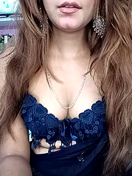 Snapshot of Diamond_queeen chatting on November 7, 4:07 pm Diamond queeen online show from November 7, 4:07 pm