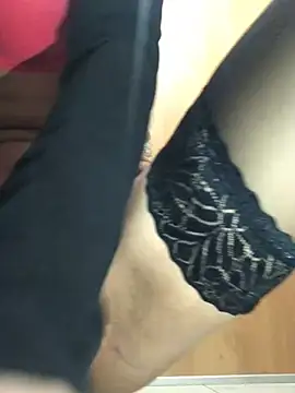 Snapshot of Diamond_Bunny_ chatting on December 28, 6:40 pm Diamond Bunny online show from December 28, 6:40 pm