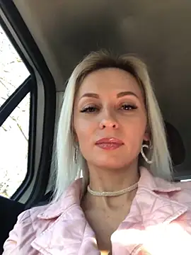 Snapshot of Diamond_Bunny_ chatting on January 26, 1:36 pm Diamond Bunny online show from January 26, 1:36 pm