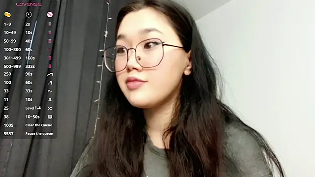 Snapshot of Jennatyan chatting on December 28, 3:26 am Jennatyan online show from December 28, 3:26 am