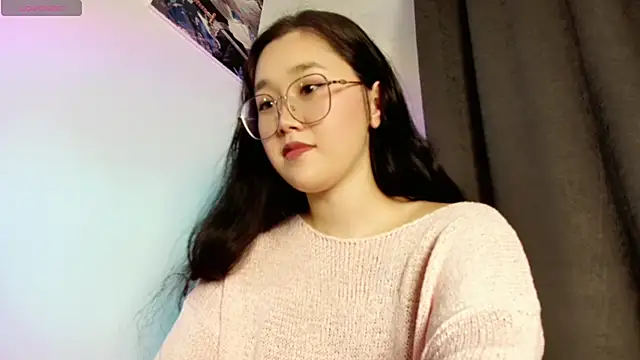 Snapshot of Jennatyan chatting on March 12, 1:19 pm Jennatyan online show from March 12, 1:19 pm