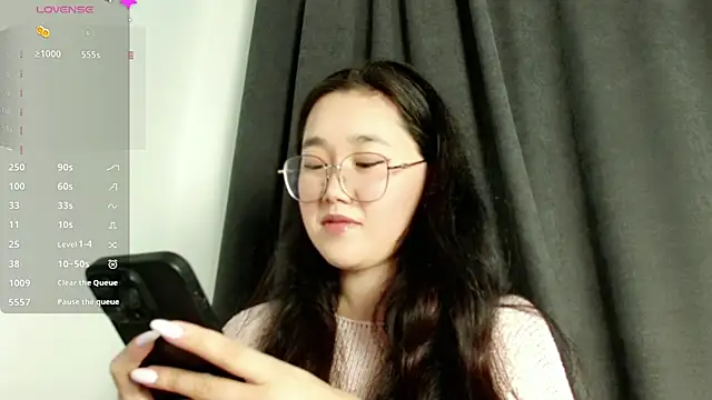 Snapshot of Jennatyan chatting on March 17, 4:11 pm Jennatyan online show from March 17, 4:11 pm