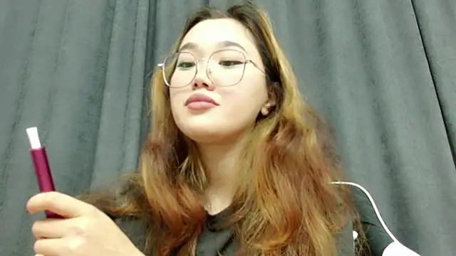 Snapshot of Jennatyan chatting on September 12, 3:12 pm Jennatyan online show from September 12, 3:12 pm