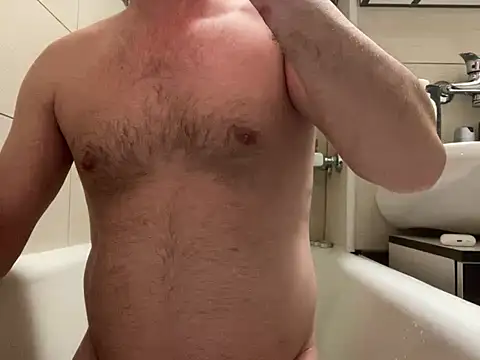 Snapshot of mesetti chatting on February 4, 7:22 pm mesetti online show from February 4, 7:22 pm