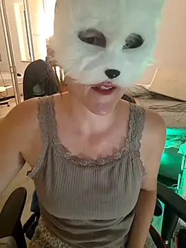 Snapshot of Hexe12346 chatting on July 8, 3:05 pm Hexe12346 online show from July 8, 3:05 pm