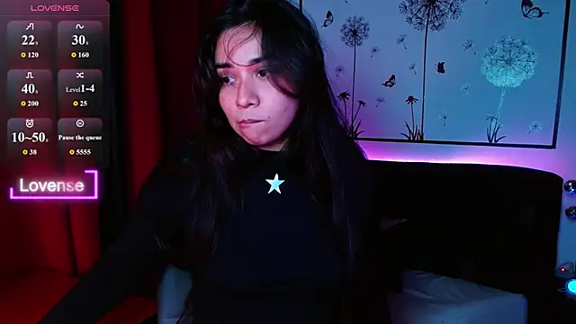 Snapshot of Lune_Claire chatting on January 15, 12:15 am Lune Claire online show from January 15, 12:15 am