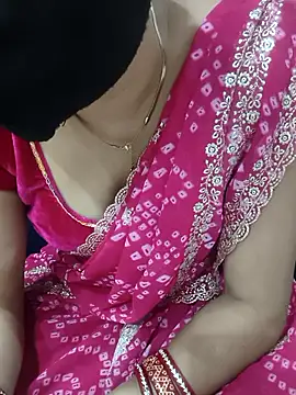 Snapshot of kaveerpooja947 chatting on April 14, 5:41 pm kaveerpooja947 online show from April 14, 5:41 pm