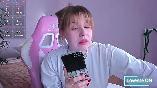 Colleen Blake online show from January 9, 4:32 pm