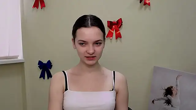  SusieSu  online show from February 21, 7:23 am