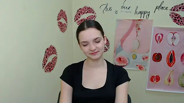  SusieSu  online show from March 17, 12:57 pm