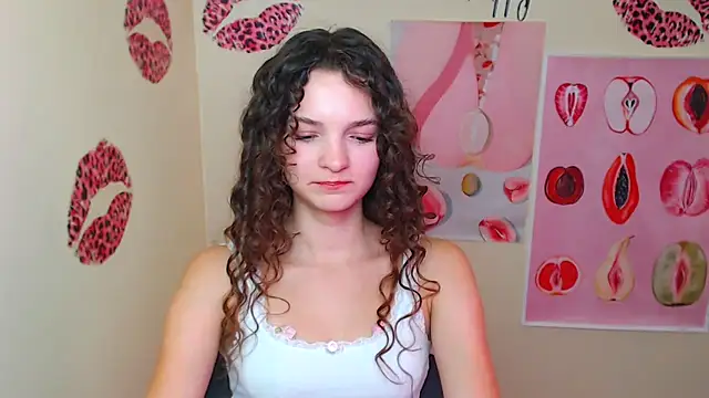  SusieSu  online show from September 12, 12:38 pm