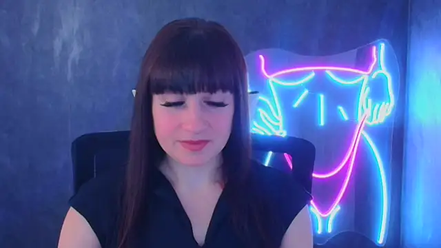 Snapshot of Violla_My chatting on February 11, 6:40 am Violla My online show from February 11, 6:40 am