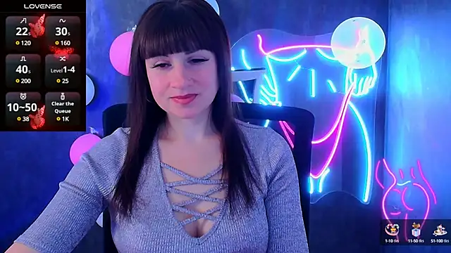 Snapshot of Violla_My chatting on February 22, 6:39 am Violla My online show from February 22, 6:39 am