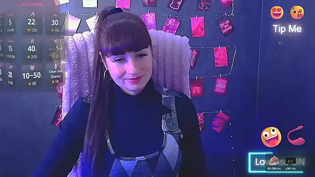 Snapshot of Violla_My chatting on November 16, 7:03 am Violla My online show from November 16, 7:03 am