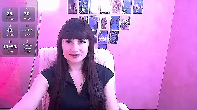 Snapshot of Violla_My chatting on December 20, 6:53 am Violla My online show from December 20, 6:53 am