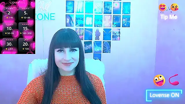 Snapshot of Violla_My chatting on January 6, 6:50 am Violla My online show from January 6, 6:50 am