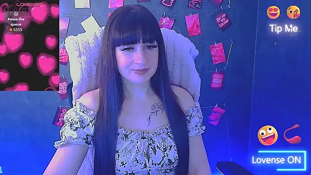 Snapshot of Violla_My chatting on March 15, 12:33 pm Violla My online show from March 15, 12:33 pm