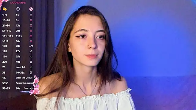 EvaBradley online show from September 15, 6:52 pm