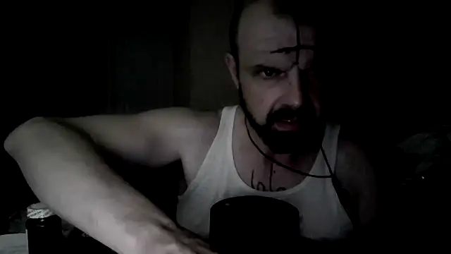 ROBBYROBuncuT online show from June 14, 5:26 pm