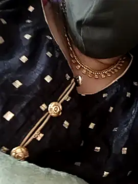 Snapshot of Anamika_Kapoor chatting on January 9, 6:36 pm Anamika Kapoor online show from January 9, 6:36 pm