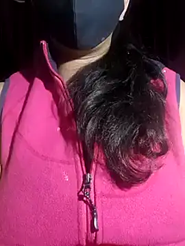 Snapshot of Anamika_Kapoor chatting on February 12, 8:50 pm Anamika Kapoor online show from February 12, 8:50 pm