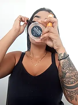 Snapshot of Sara-77 chatting on October 28, 3:04 pm Sara-77 online show from October 28, 3:04 pm