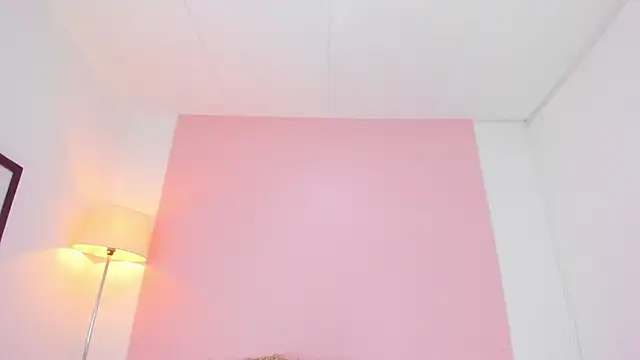 Snapshot of andyylove_jk chatting on December 19, 2:02 pm andyylove jk online show from December 19, 2:02 pm