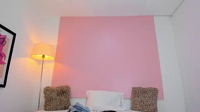 Snapshot of andyylove_jk chatting on February 25, 1:43 pm andyylove jk online show from February 25, 1:43 pm