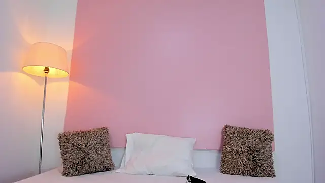 Snapshot of andyylove_jk chatting on February 26, 1:43 pm andyylove jk online show from February 26, 1:43 pm