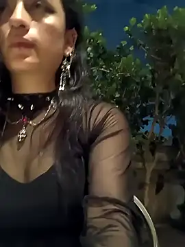 Lila Desiree online show from January 11, 1:06 am