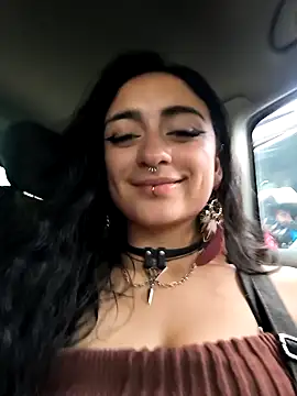 Lila Desiree online show from May 26, 10:39 pm