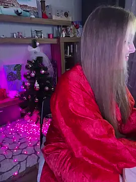 Snapshot of angel_stella chatting on December 18, 10:13 pm angel stella online show from December 18, 10:13 pm