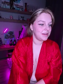 Snapshot of angel_stella chatting on December 22, 12:39 am angel stella online show from December 22, 12:39 am