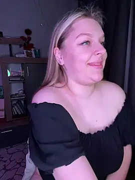 Snapshot of angel_stella chatting on February 23, 2:40 am angel stella online show from February 23, 2:40 am